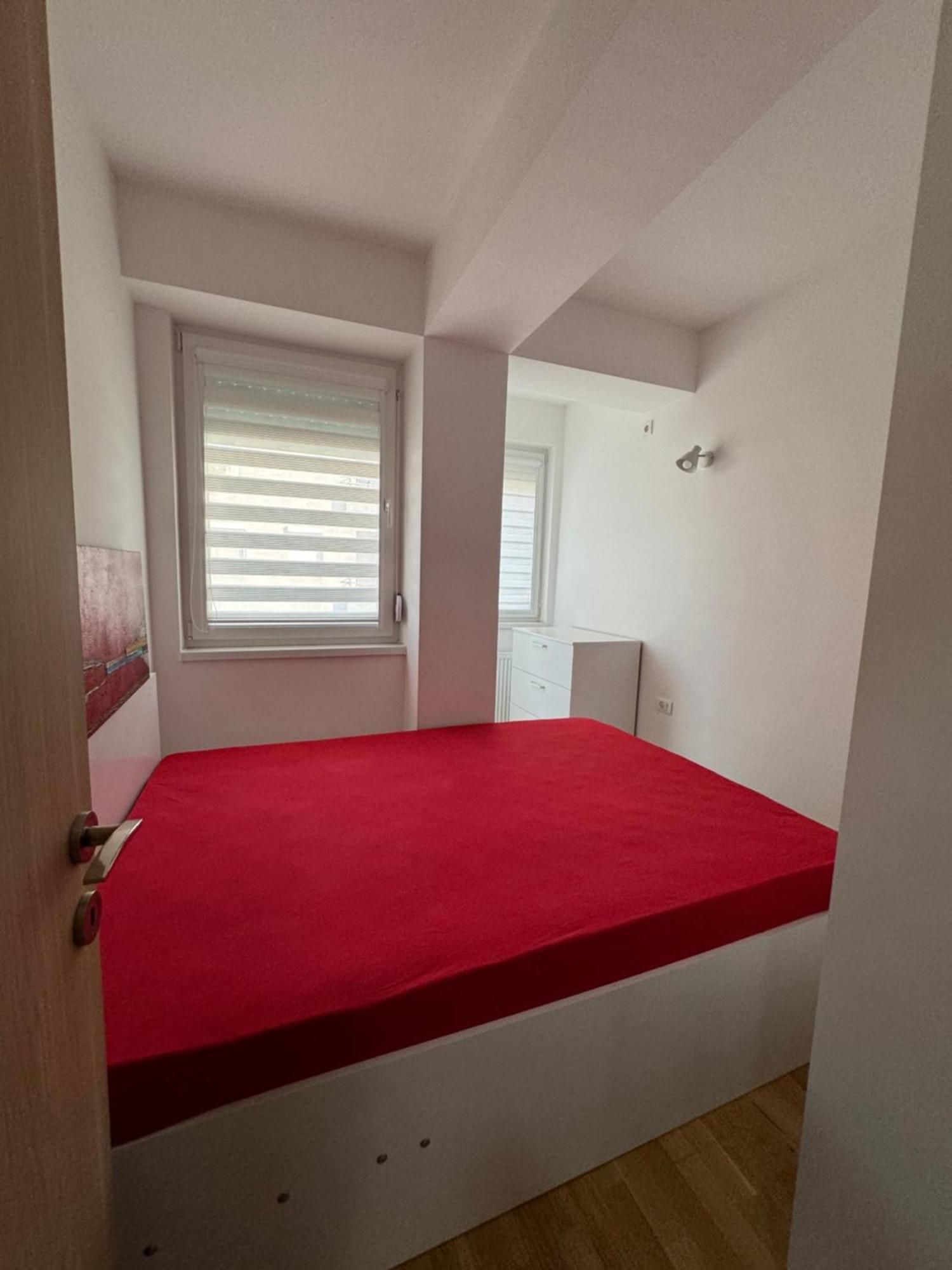 Modern Skopje Apartment Exterior photo